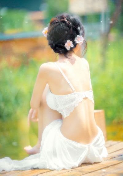 美女草逼_高清在线视频播放
