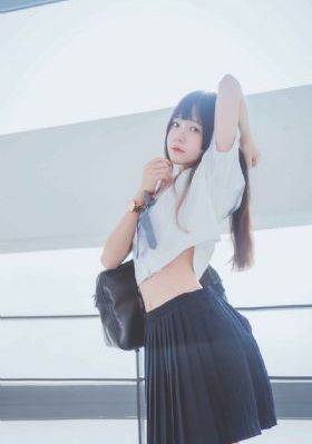 宝马3系纯电动国产_4K电影全集观看