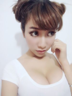 欧美媓妇喷水在线看_BD韩语超清免费观看