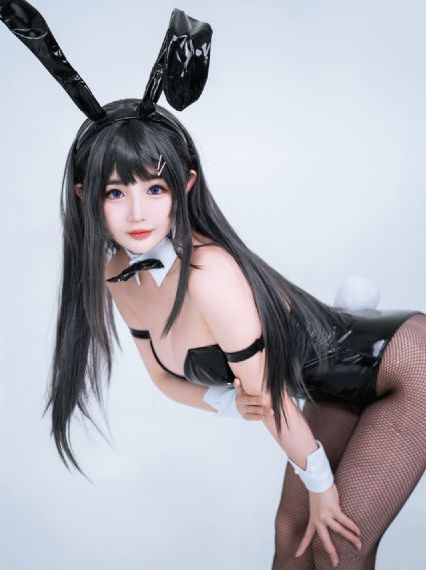 欧美贵妇风图片_4K免费全集观看
