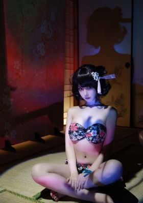 日韩精品成人色亚洲色成人_720免费全集观看