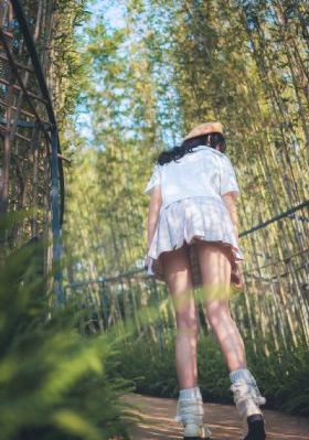 欧美大号内衣模特图片_1080在线视频播放