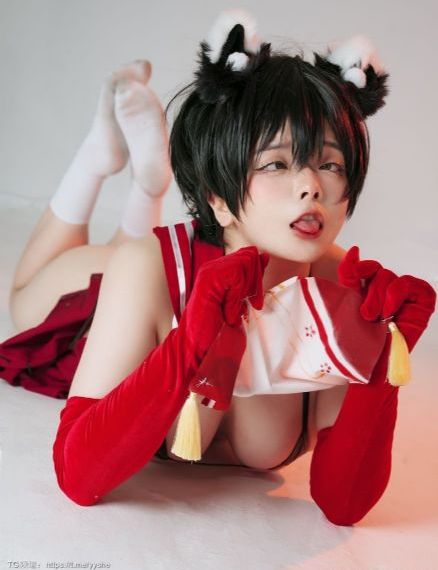 欧美19世纪女生穿衣_DVD电影在线看